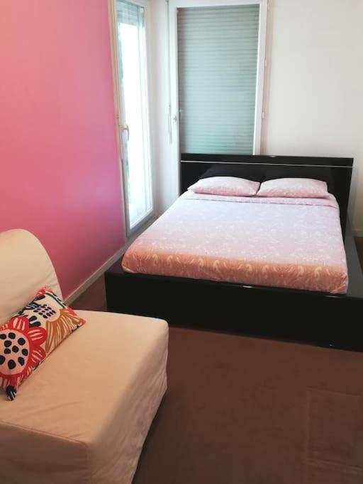 Joli Appartement Avec Jardin Et 2 Parkings Prives Argenteuil Zewnętrze zdjęcie