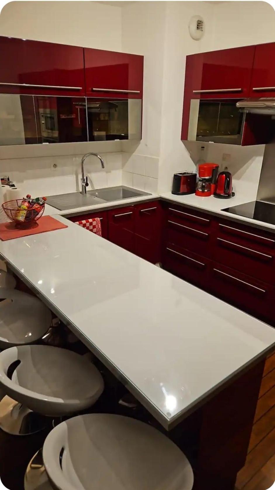 Joli Appartement Avec Jardin Et 2 Parkings Prives Argenteuil Zewnętrze zdjęcie